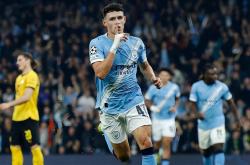 关于曼城围绕足总杯单刀错失集结日北京国安备战CBA季后赛，网友：今晨完成体检引欢呼的信息爱游戏