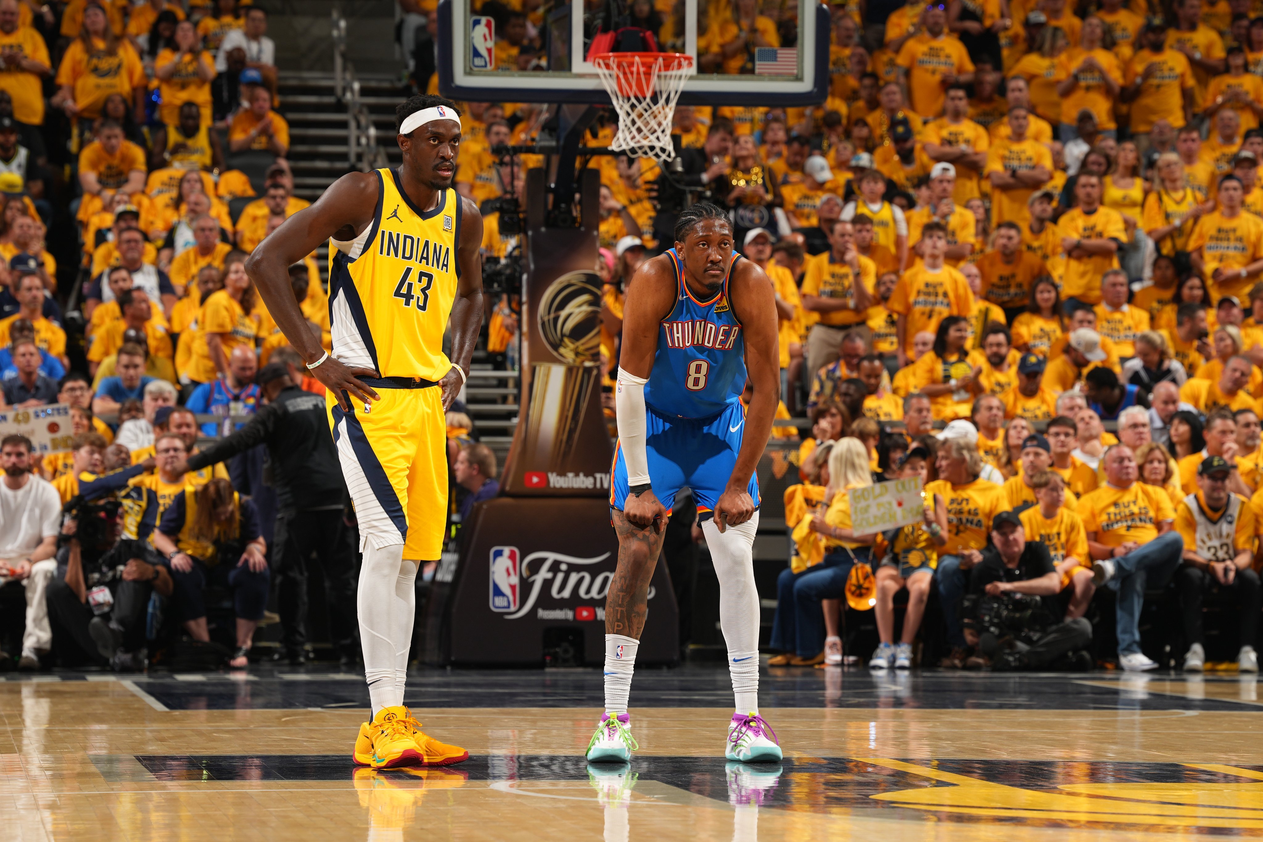 转折点圣安东尼奥马刺篮板制胜，NBA常规赛关键时刻攻防权衡，目标明确，数据趋势出现新变化的简单介绍