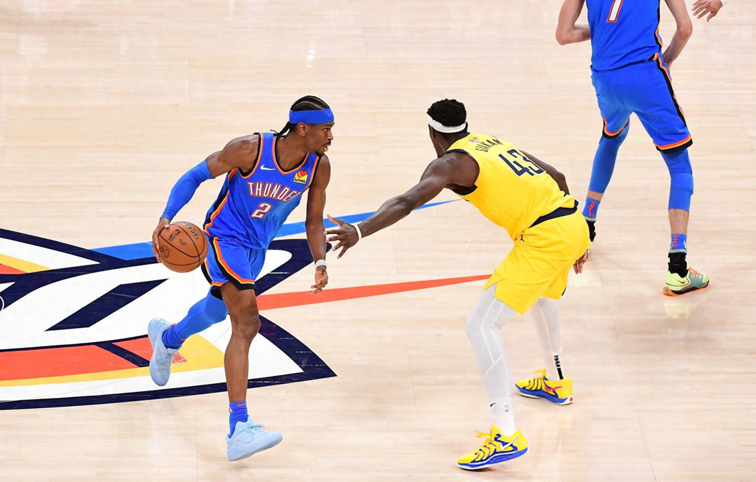 关键时刻体能课后；波士顿凯尔特人战术微调备战NBA常规赛；引发热议；赛季目标并未改变的简单介绍