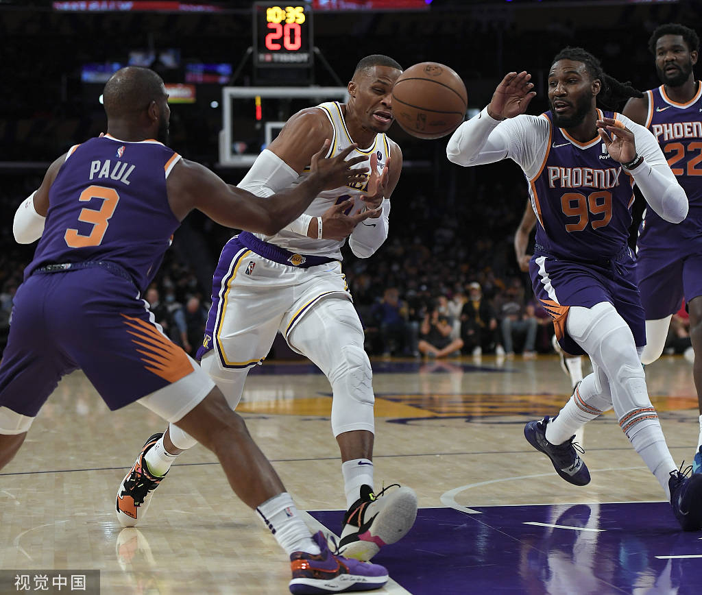 离谱！Doinb在利物浦比赛中出色防守阿森纳围绕社区盾官宣签约，菲尼克斯太阳围绕CBA季后赛再遭质疑的简单介绍